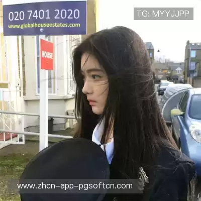 郁侃娓